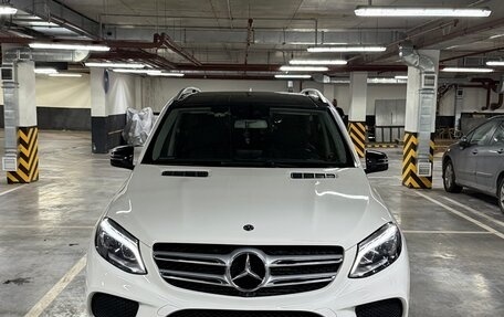 Mercedes-Benz GLE, 2017 год, 4 680 000 рублей, 2 фотография