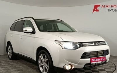 Mitsubishi Outlander III рестайлинг 3, 2013 год, 1 460 000 рублей, 1 фотография