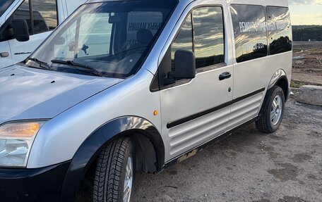 Ford Tourneo Connect I, 2004 год, 440 000 рублей, 2 фотография