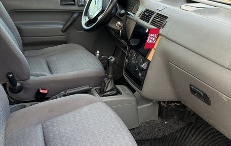 Ford Tourneo Connect I, 2004 год, 440 000 рублей, 16 фотография