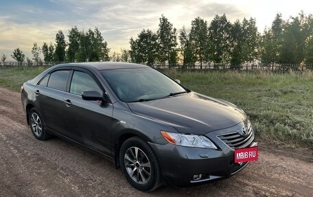 Toyota Camry, 2006 год, 970 000 рублей, 3 фотография