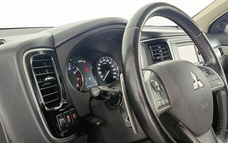 Mitsubishi Outlander III рестайлинг 3, 2013 год, 1 460 000 рублей, 9 фотография