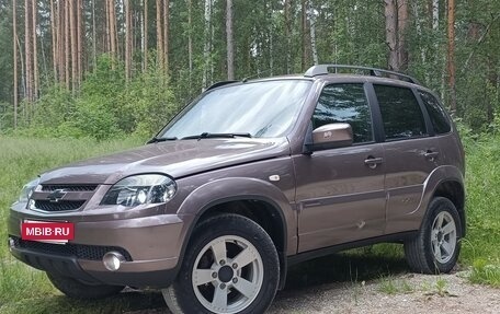 Chevrolet Niva I рестайлинг, 2018 год, 840 000 рублей, 9 фотография