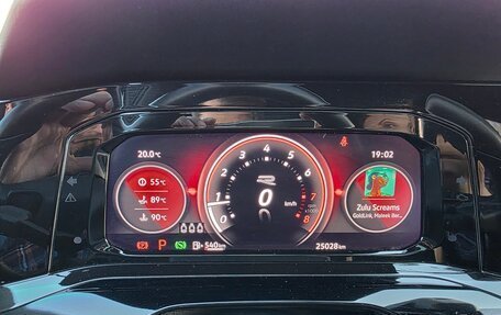 Volkswagen Golf VIII, 2021 год, 2 860 000 рублей, 15 фотография