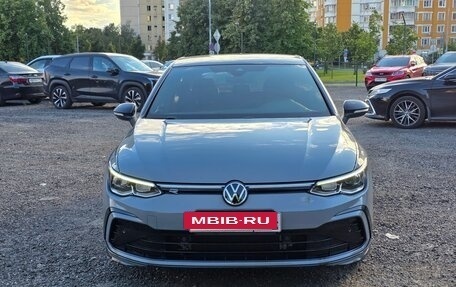 Volkswagen Golf VIII, 2021 год, 2 860 000 рублей, 7 фотография