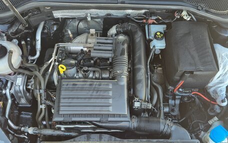 Volkswagen Passat B8 рестайлинг, 2015 год, 1 750 000 рублей, 9 фотография