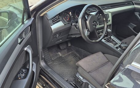 Volkswagen Passat B8 рестайлинг, 2015 год, 1 750 000 рублей, 6 фотография