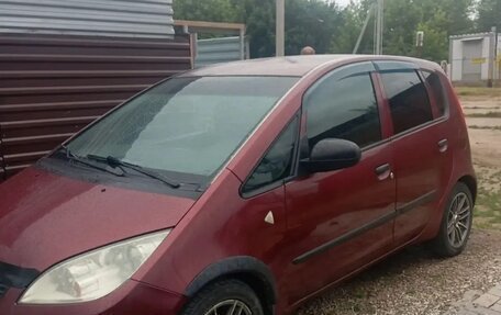Mitsubishi Colt VI рестайлинг, 2004 год, 350 000 рублей, 1 фотография
