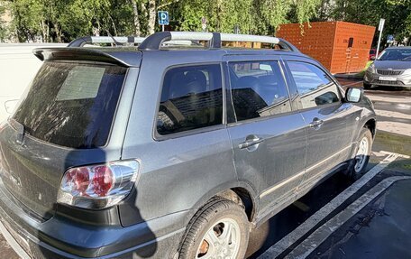 Mitsubishi Outlander III рестайлинг 3, 2004 год, 525 000 рублей, 2 фотография