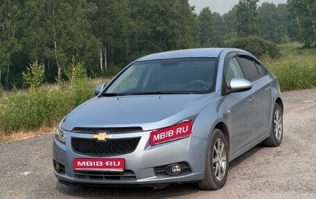 Chevrolet Cruze II, 2011 год, 645 000 рублей, 1 фотография