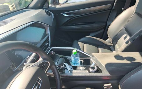 Geely Tugella FY11, 2023 год, 3 250 000 рублей, 10 фотография