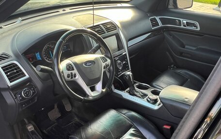 Ford Explorer VI, 2011 год, 1 550 000 рублей, 10 фотография