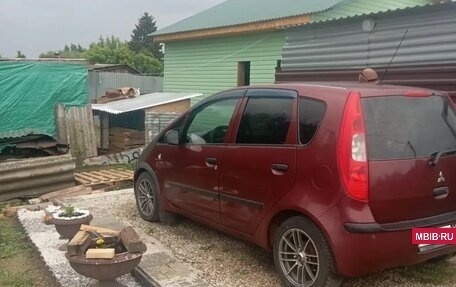 Mitsubishi Colt VI рестайлинг, 2004 год, 350 000 рублей, 6 фотография