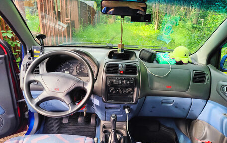 Mitsubishi Space Star I рестайлинг, 1999 год, 250 000 рублей, 8 фотография