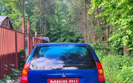 Mitsubishi Space Star I рестайлинг, 1999 год, 250 000 рублей, 3 фотография
