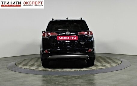 Toyota RAV4, 2017 год, 2 497 000 рублей, 6 фотография