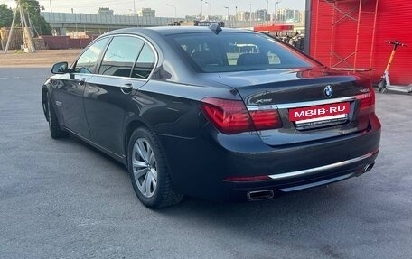 BMW 7 серия, 2015 год, 1 600 000 рублей, 6 фотография