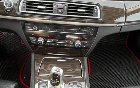 BMW 7 серия, 2015 год, 1 600 000 рублей, 14 фотография