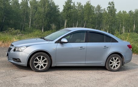 Chevrolet Cruze II, 2011 год, 645 000 рублей, 5 фотография