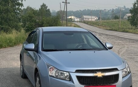 Chevrolet Cruze II, 2011 год, 645 000 рублей, 3 фотография