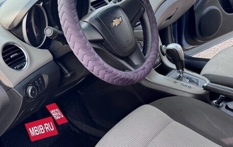Chevrolet Cruze II, 2011 год, 645 000 рублей, 8 фотография