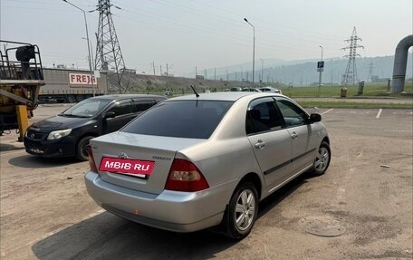 Toyota Corolla, 2004 год, 550 000 рублей, 5 фотография