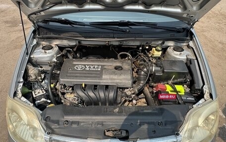 Toyota Corolla, 2004 год, 550 000 рублей, 16 фотография