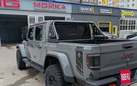Jeep Gladiator, 2020 год, 6 000 000 рублей, 14 фотография