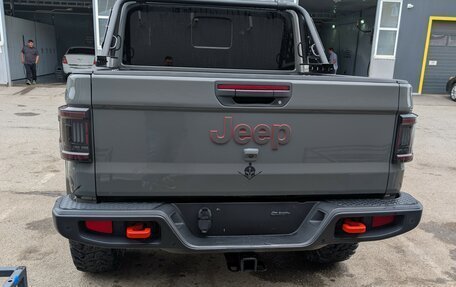 Jeep Gladiator, 2020 год, 6 000 000 рублей, 15 фотография