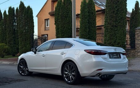 Mazda 6, 2018 год, 4 800 000 рублей, 6 фотография