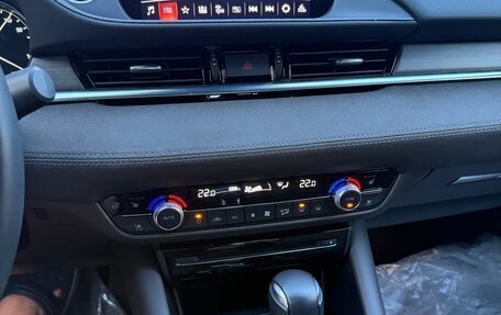 Mazda 6, 2018 год, 4 800 000 рублей, 23 фотография