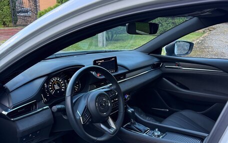 Mazda 6, 2018 год, 4 800 000 рублей, 25 фотография