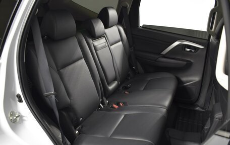Mitsubishi Pajero Sport III рестайлинг, 2022 год, 4 449 900 рублей, 7 фотография