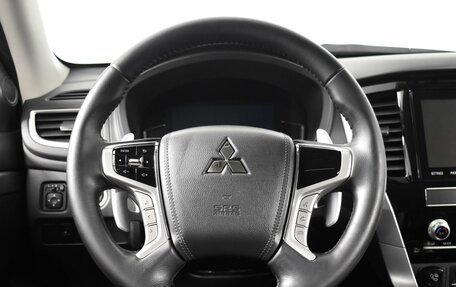 Mitsubishi Pajero Sport III рестайлинг, 2022 год, 4 449 900 рублей, 13 фотография
