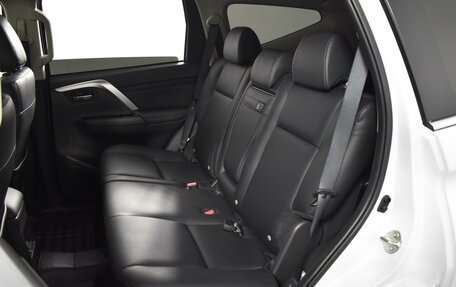 Mitsubishi Pajero Sport III рестайлинг, 2022 год, 4 449 900 рублей, 9 фотография