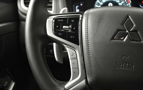 Mitsubishi Pajero Sport III рестайлинг, 2022 год, 4 449 900 рублей, 14 фотография
