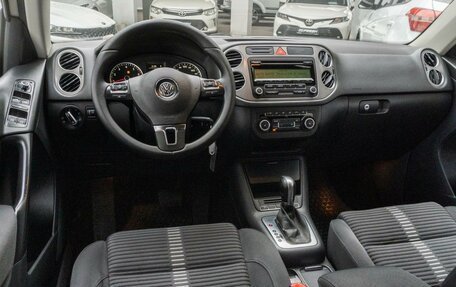Volkswagen Tiguan I, 2011 год, 1 199 000 рублей, 6 фотография