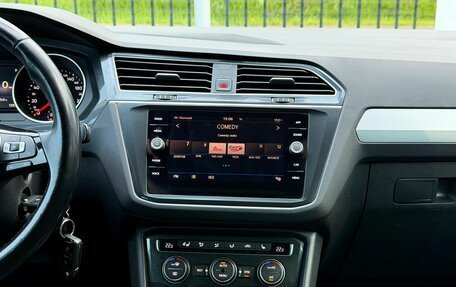 Volkswagen Tiguan II, 2017 год, 2 399 000 рублей, 20 фотография