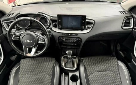 KIA cee'd III, 2022 год, 2 089 949 рублей, 13 фотография