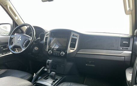 Mitsubishi Pajero IV, 2015 год, 2 700 000 рублей, 14 фотография