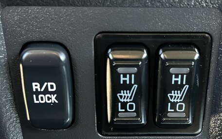 Mitsubishi Pajero IV, 2015 год, 2 700 000 рублей, 20 фотография
