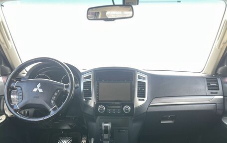 Mitsubishi Pajero IV, 2015 год, 2 700 000 рублей, 15 фотография