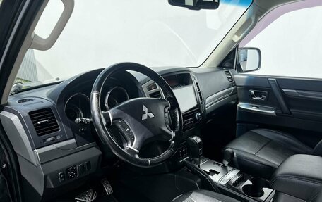 Mitsubishi Pajero IV, 2015 год, 2 700 000 рублей, 24 фотография
