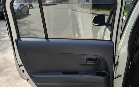 Toyota bB II рестайлинг, 2012 год, 820 000 рублей, 9 фотография