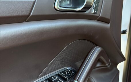 Porsche Cayenne III, 2012 год, 2 500 000 рублей, 14 фотография