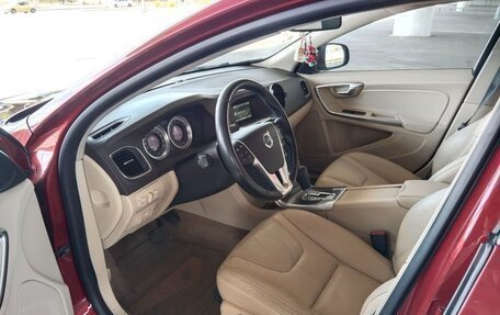 Volvo S60 III, 2011 год, 900 000 рублей, 6 фотография