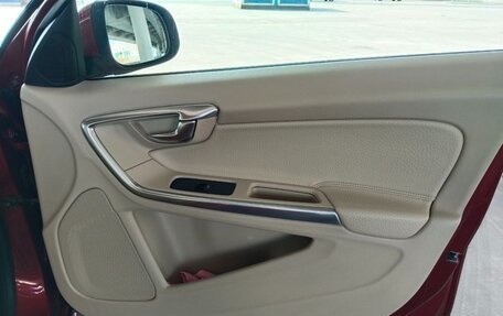 Volvo S60 III, 2011 год, 900 000 рублей, 13 фотография