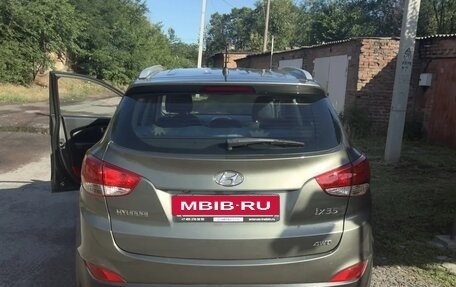 Hyundai ix35 I рестайлинг, 2010 год, 1 150 000 рублей, 2 фотография