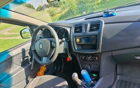 Renault Sandero II рестайлинг, 2017 год, 810 000 рублей, 4 фотография