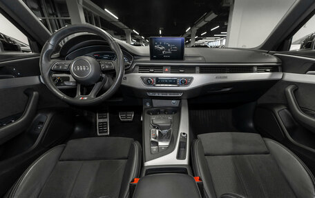 Audi A4, 2019 год, 3 660 000 рублей, 8 фотография